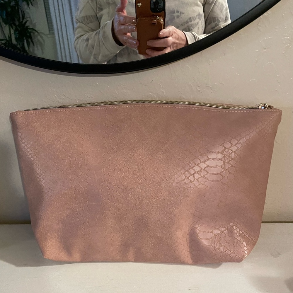 COPY - Sonia Kashuk Large Travel Pouch Pink Mauve